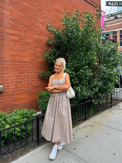 Hamptons House Midi Dress// Taupe